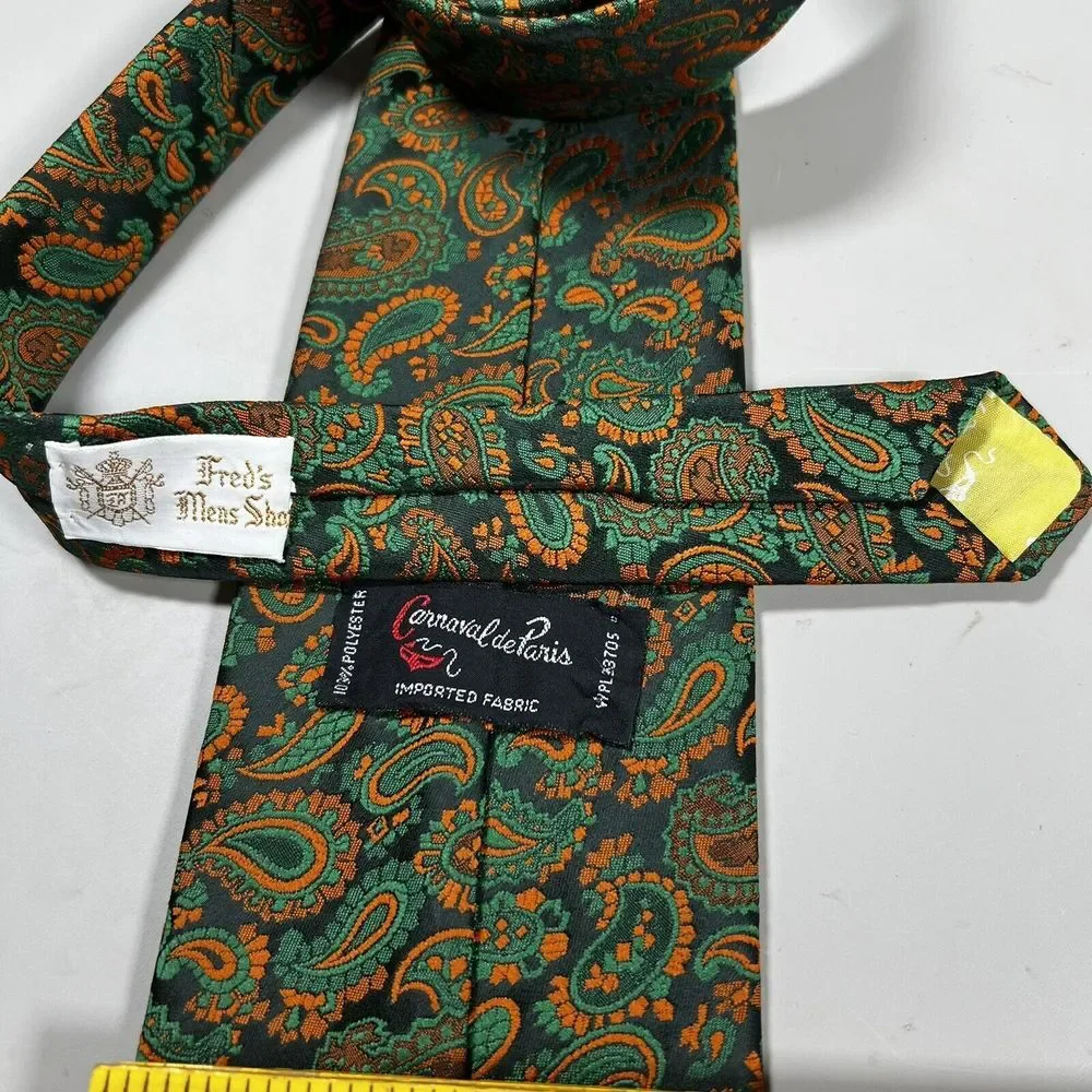 Carnival De Paris Mens Tie Gold Kelly‎ Green Paisley One Size Classic Vintage